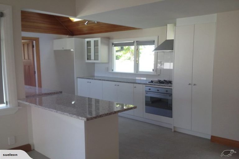 Photo of property in 212 Clyde Road, Burnside, Christchurch, 8053