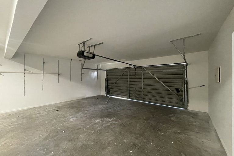 Photo of property in 2 Brookside Terrace, Bryndwr, Christchurch, 8053