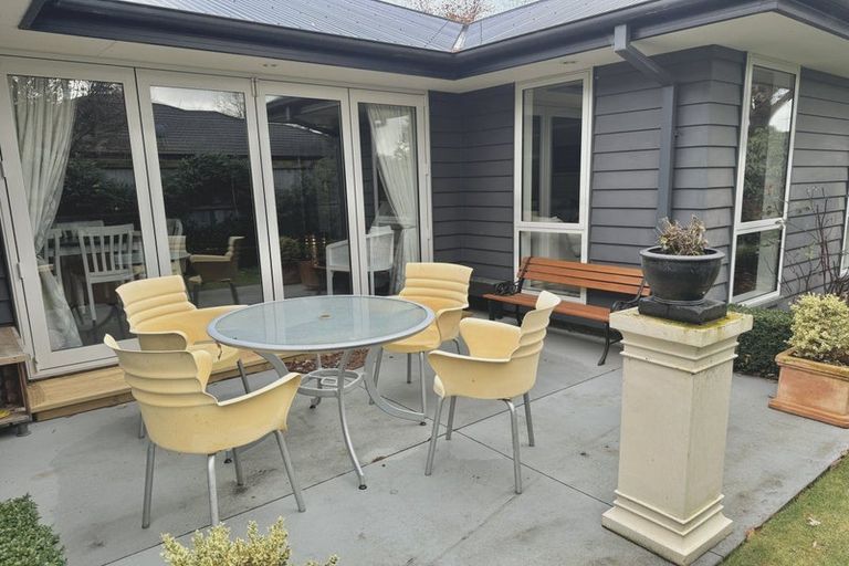 Photo of property in 19 Bridge Street, Southbridge, 7602