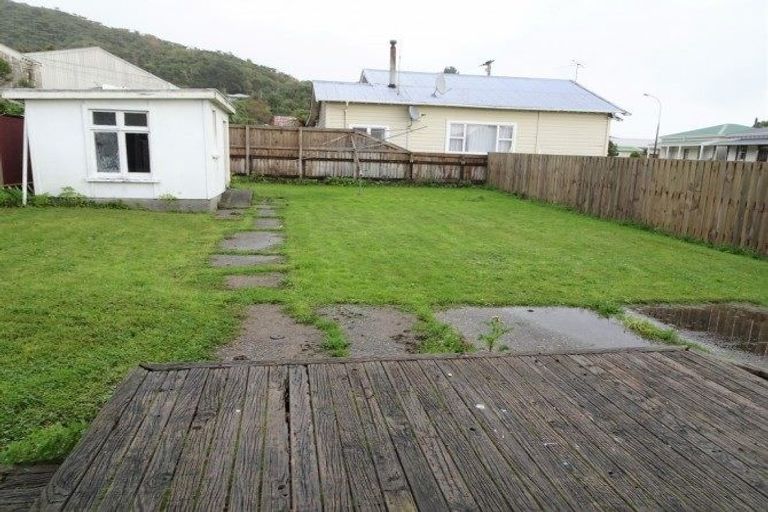 Photo of property in 46 Murray Street, Greymouth, 7805