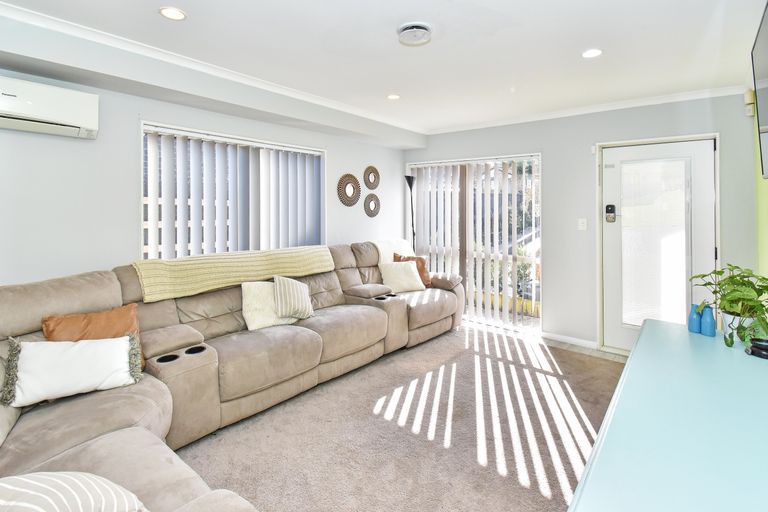 Photo of property in 8 Wairere Road, The Gardens, Auckland, 2105