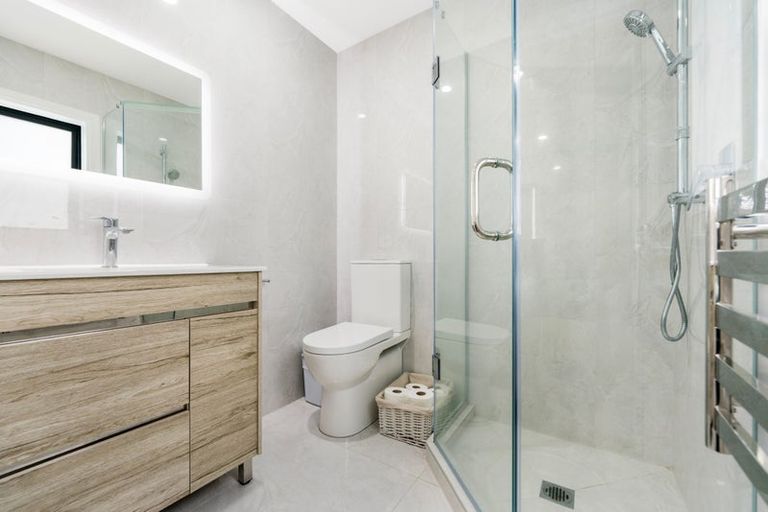 Photo of property in 538d Swanson Road, Ranui, Auckland, 0612