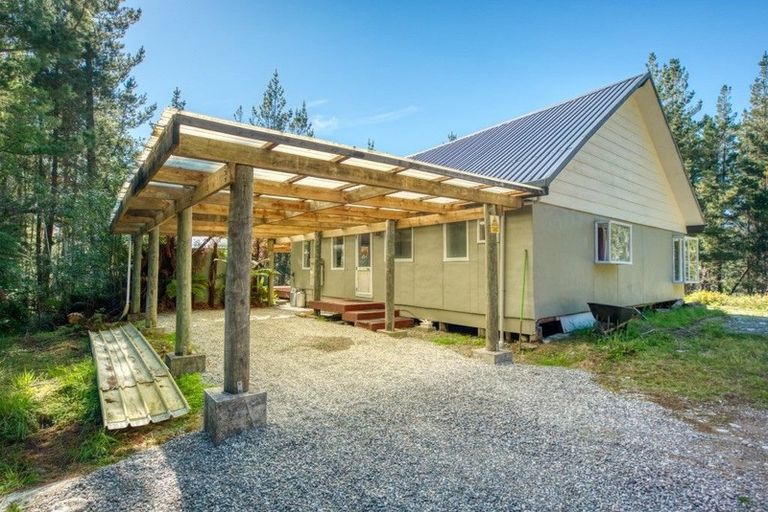 Photo of property in 1487 Old Christchurch Road, Awatuna, Hokitika, 7882