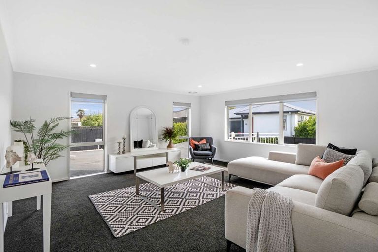 Photo of property in 128 Halswell Junction Road, Halswell, Christchurch, 8025