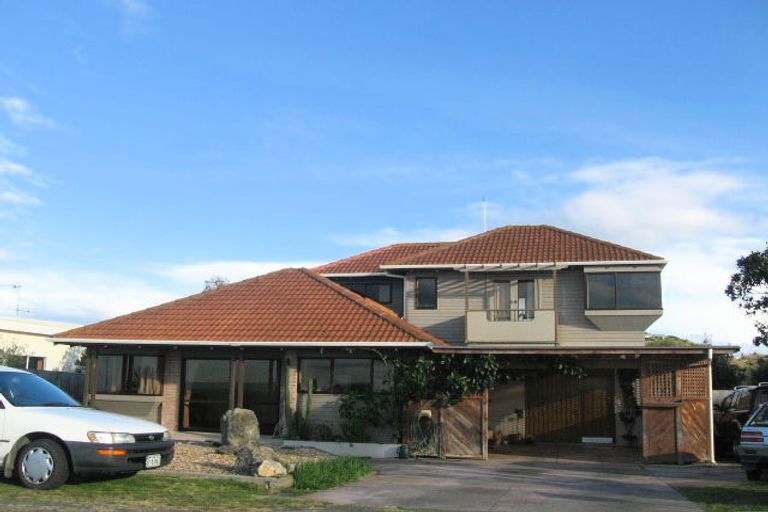 Photo of property in 80 Le Quesne Road, Bay View, Napier, 4104