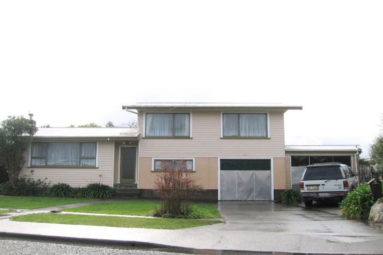 Photo of property in 609 Huia Street, Camberley, Hastings, 4120