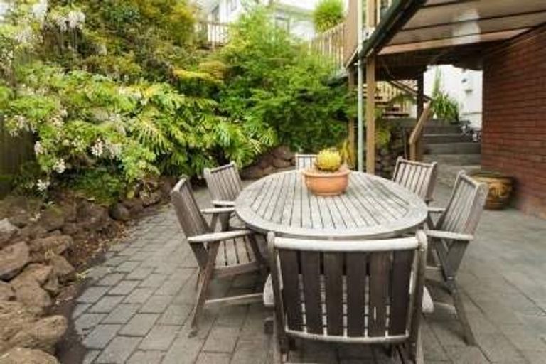 Photo of property in 9 Arcadia Crescent, Bayview, Auckland, 0629