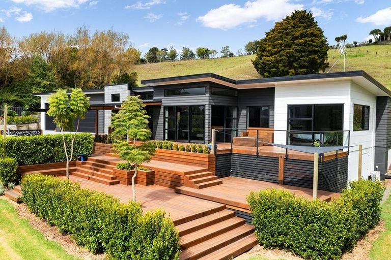 Photo of property in 28 Erskine Road, Maunu, Whangarei, 0110