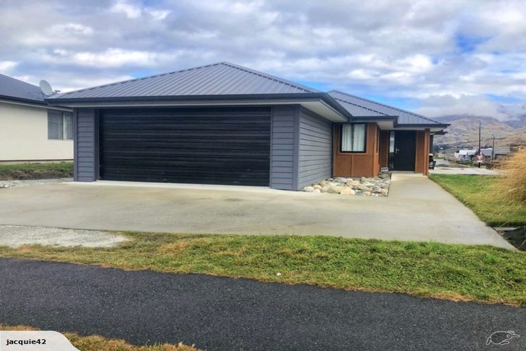 Photo of property in 4 Jones Avenue, Lower Shotover, Queenstown, 9304