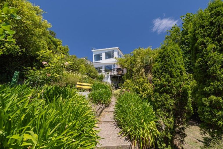 Photo of property in 23 Te Ara Crescent, Diamond Harbour, Lyttelton, 8971