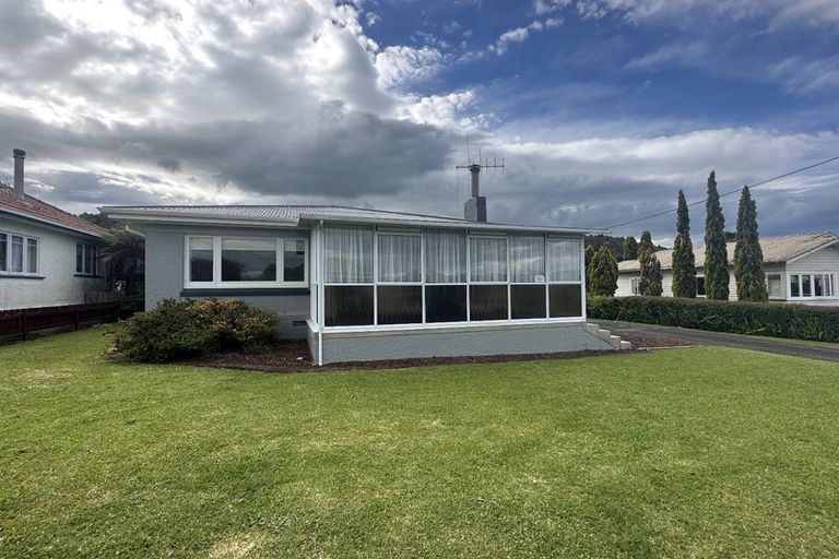 Photo of property in 8 Third Avenue, Avenues, Whangarei, 0110