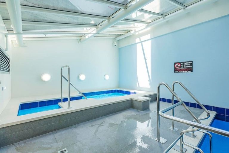 Photo of property in Guardian Apartments, 324/105 Queen Street, Auckland Central, Auckland, 1010