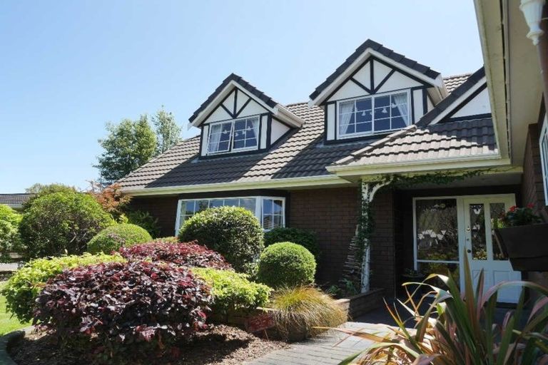 Photo of property in 34 Awanui Drive, Waikanae, 5036