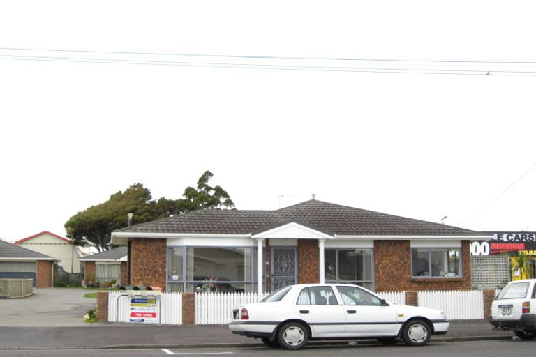 Photo of property in 1/49 Sackville Street, Fitzroy, New Plymouth, 4312