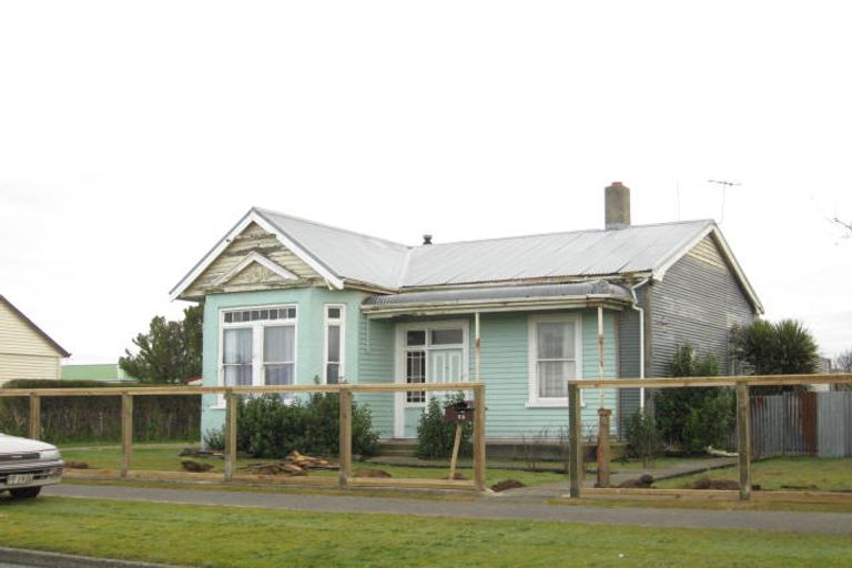 Photo of property in 56 Jenkin Street, Strathern, Invercargill, 9812