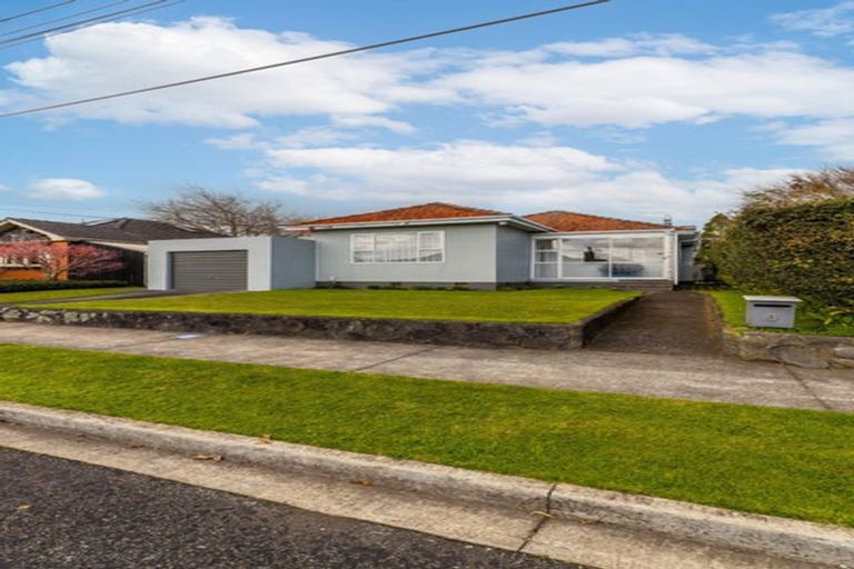 Photo of property in 8 Turi Street, Welbourn, New Plymouth, 4312