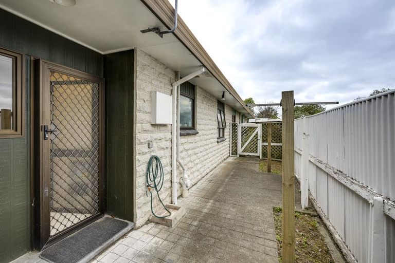 Photo of property in 2/623 Frederick Street, Mahora, Hastings, 4120