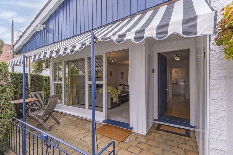 Photo of property in 2/98 Office Road, Merivale, Christchurch, 8014