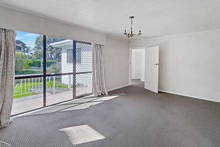 Photo of property in 32 Guys Hill Road, Hospital Hill, Napier, 4110