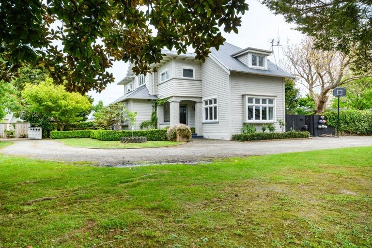 Photo of property in 12 Kimbolton Road, Feilding, 4702