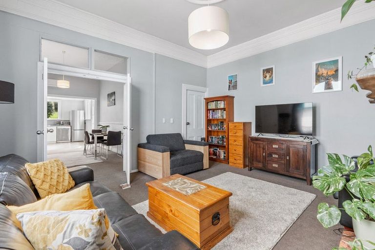 Photo of property in 24 Neidpath Road, Mornington, Dunedin, 9011