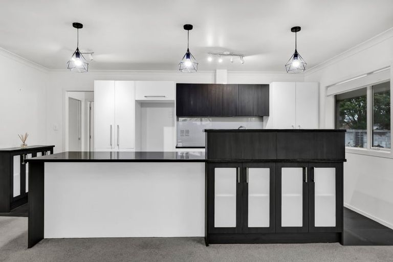 Photo of property in 92b Fairfield Road, Hawera, 4610