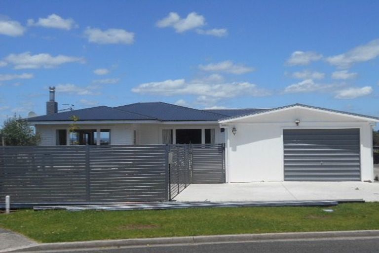 Photo of property in 11a Stratford Place, Otumoetai, Tauranga, 3110