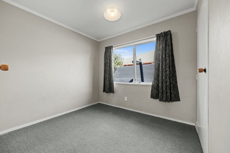 Photo of property in 10a Ihle Street, Terrace End, Palmerston North, 4410