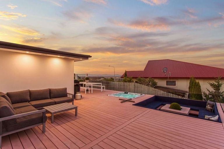 Photo of property in 131 Ravensdale Rise, Westmorland, Christchurch, 8025