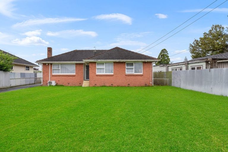 Photo of property in 38 Cheviot Street, Mangere East, Auckland, 2024