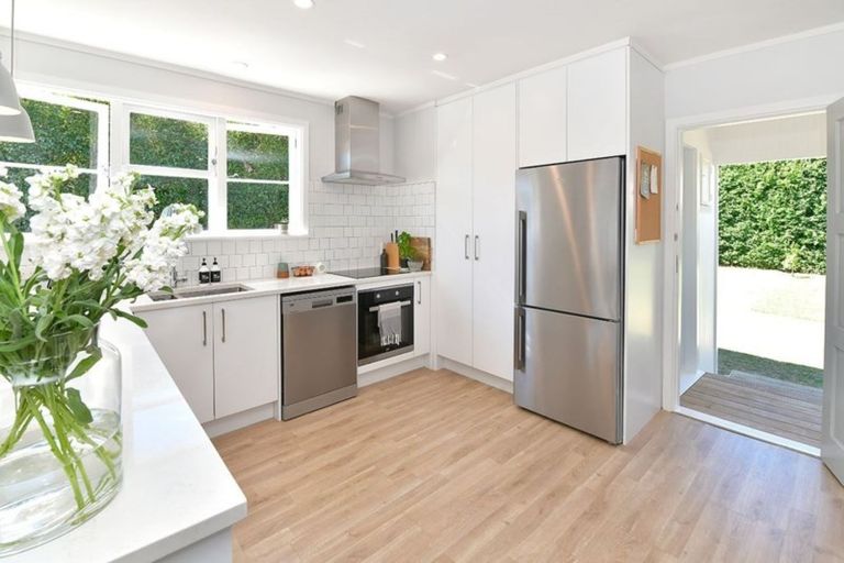 Photo of property in 7 Ardlui Avenue, Manly, Whangaparaoa, 0930