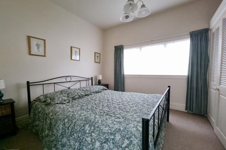 Photo of property in 37 Glenbervie Terrace, Thorndon, Wellington, 6011