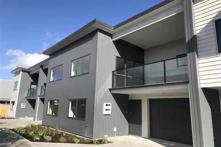 Photo of property in 2/8 Coates Street, Hamilton East, Hamilton, 3216