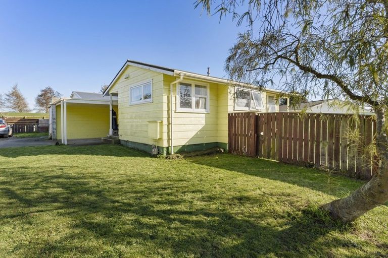 Photo of property in 28 Morgan Crescent, Levin, 5510