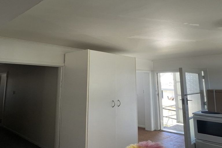 Photo of property in 4 Aronui Terrace, Kelston, Auckland, 0602