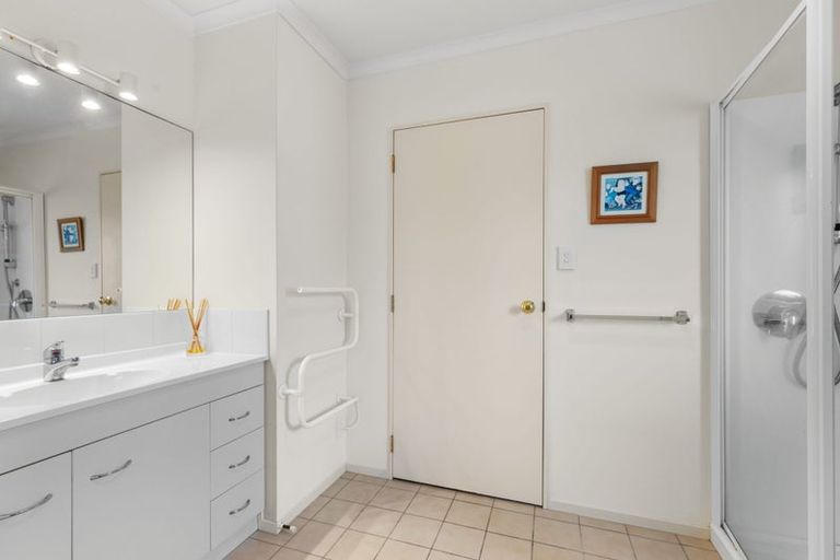 Photo of property in Seacrest, 35/200 Papamoa Beach Road, Papamoa Beach, Papamoa, 3118