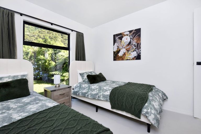 Photo of property in 3203 Archers Road, Tennyson Inlet, 7195