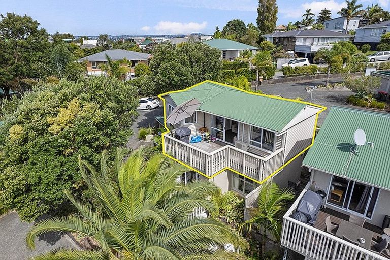 Photo of property in 8/37 Waipa Street, Birkenhead, Auckland, 0626