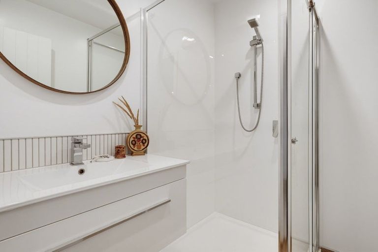 Photo of property in 4 Olearia Lane, Woodend, 7610