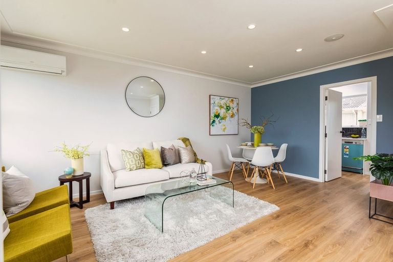 Photo of property in 2/69 Coronation Road, Papatoetoe, Auckland, 2025