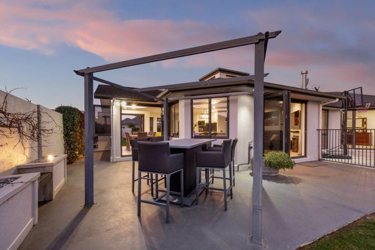 Photo of property in 6 Palazzo Drive, Papamoa Beach, Papamoa, 3118