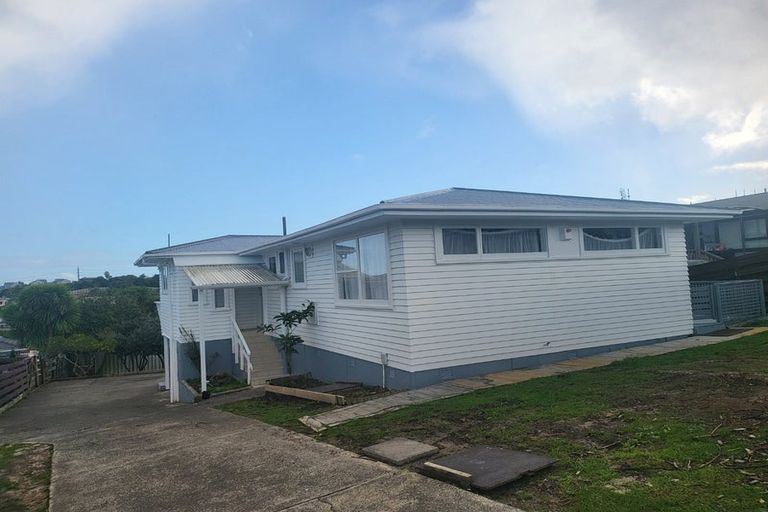 Photo of property in 29 Sycamore Drive, Sunnynook, Auckland, 0620
