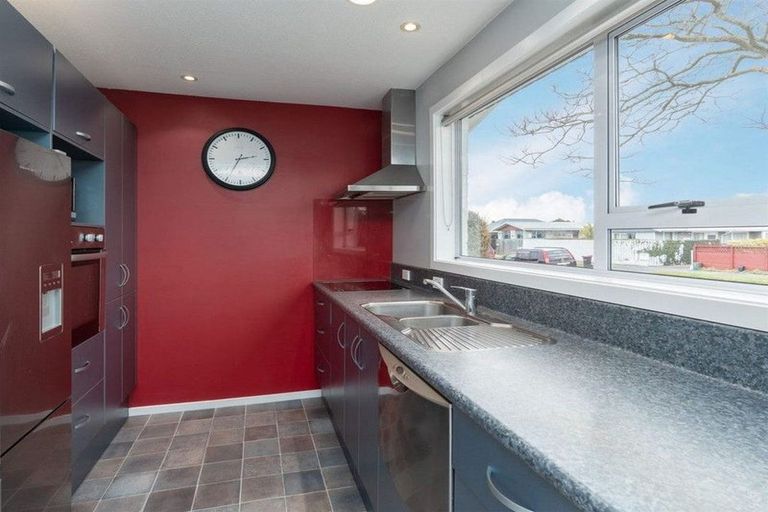 Photo of property in 7 Blakehall Place, Spreydon, Christchurch, 8024