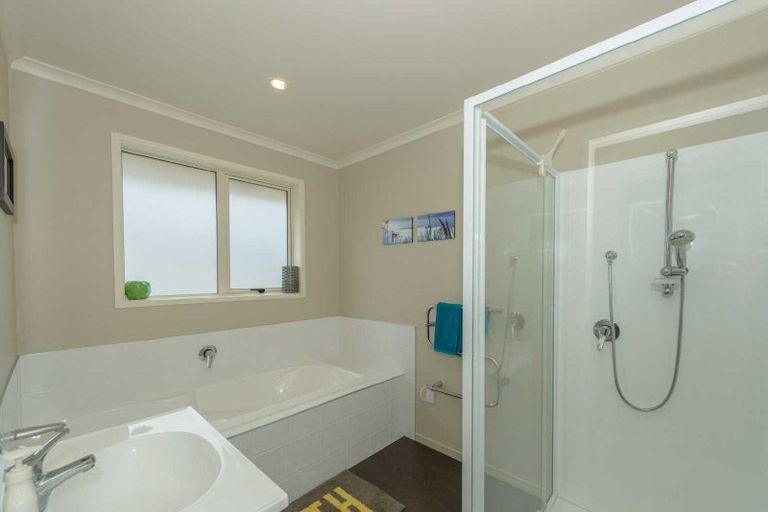 Photo of property in 11 Tallentire Crescent, Huntington, Hamilton, 3210