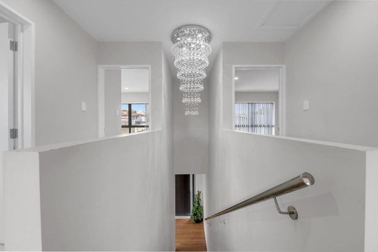 Photo of property in 11a Kimdale Place, Totara Heights, Auckland, 2105