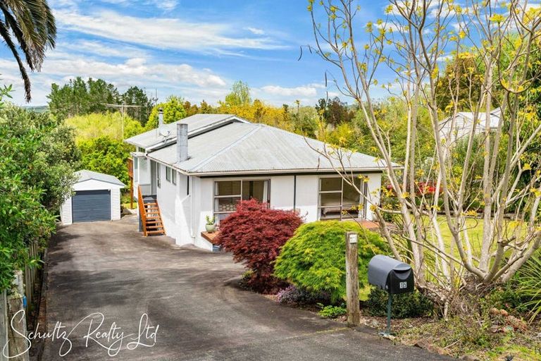 Photo of property in 15 Bickerstaffe Road, Maungaturoto, 0520