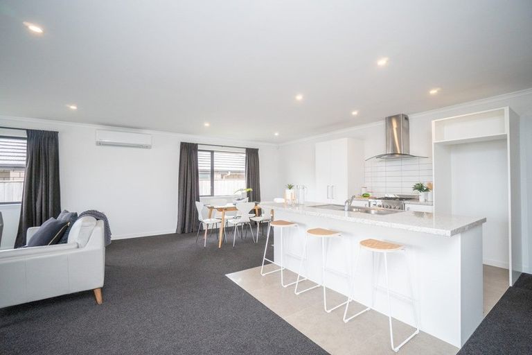 Photo of property in 21 Varsity Heights, Fitzherbert, Palmerston North, 4410