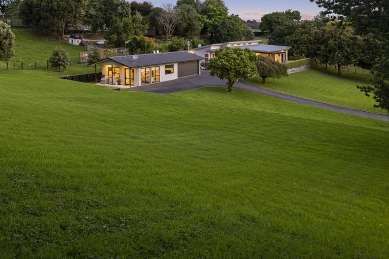 Photo of property in 82a Taniwha Place, Bethlehem, Tauranga, 3176