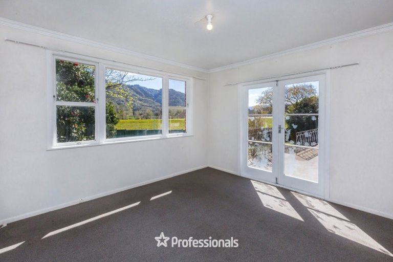Photo of property in 17a Clouston Park Road, Clouston Park, Upper Hutt, 5018