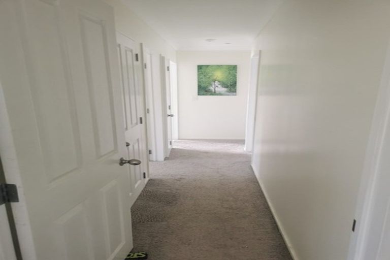 Photo of property in 17 Mili Way, Ranui, Auckland, 0612